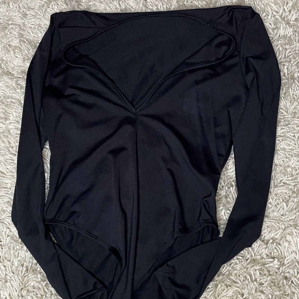 Black V Neck Longsleeve Bodysuit